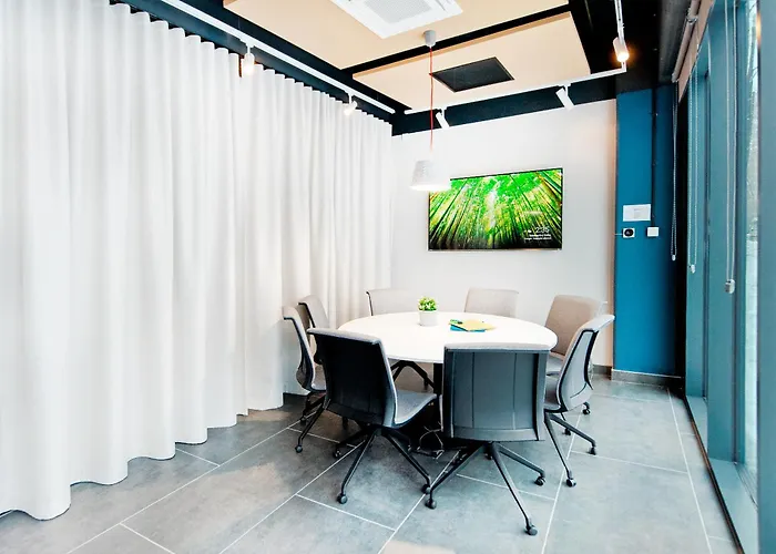 Shed Living 3* Cracovie