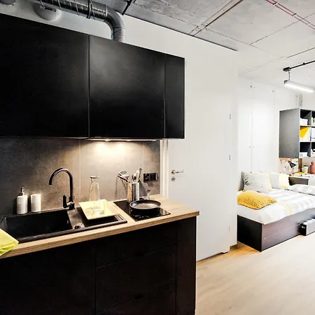 Ξενοδοχείο με διαμερίσματα Shed Living