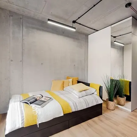 Shed Living 아파트호텔 크라쿠프