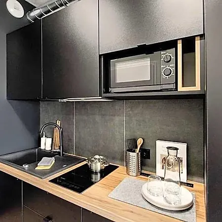 Shed Living アパートホテル クラクフ